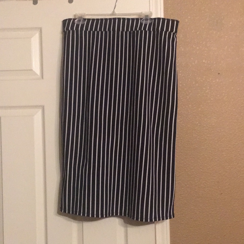 Pencil skirt